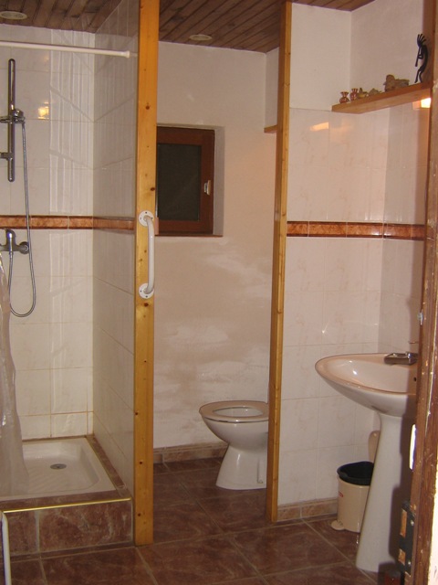First floor shower room